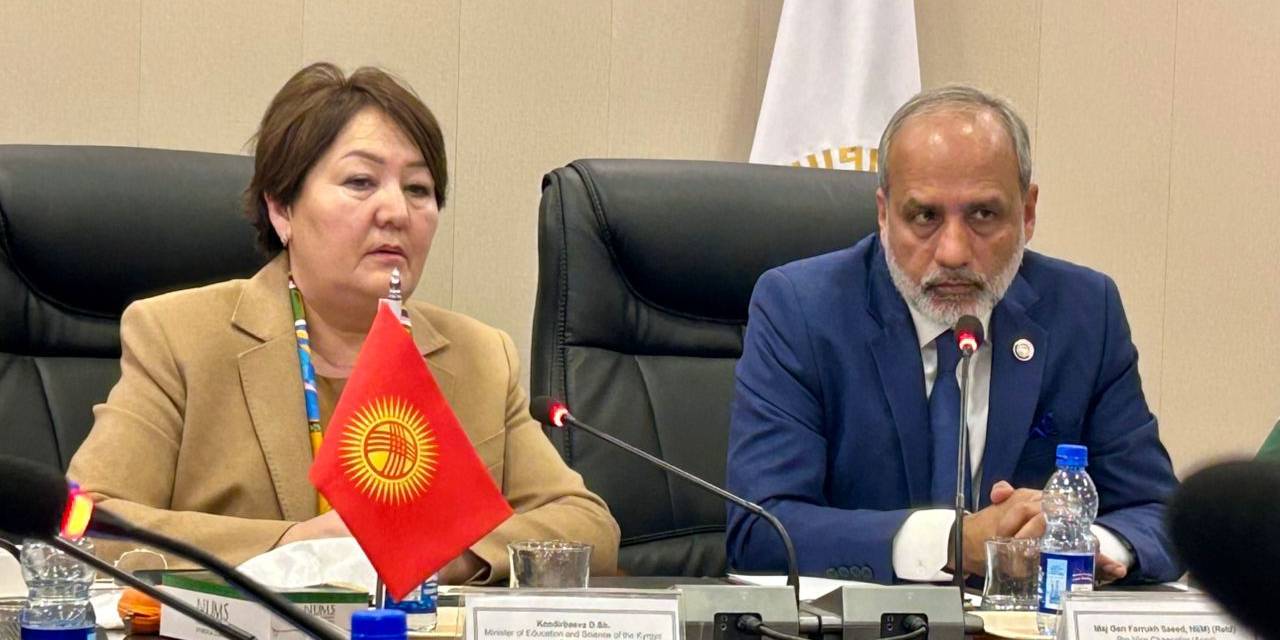 Rector of the University Adam Sirmbard S.R. as a member of the delegation from the Ministry of Education and Science of the Kyrgyz Republic on January 13 takes part in the meeting dedicated to the issues of bilateral cooperation in the field of medical ed
